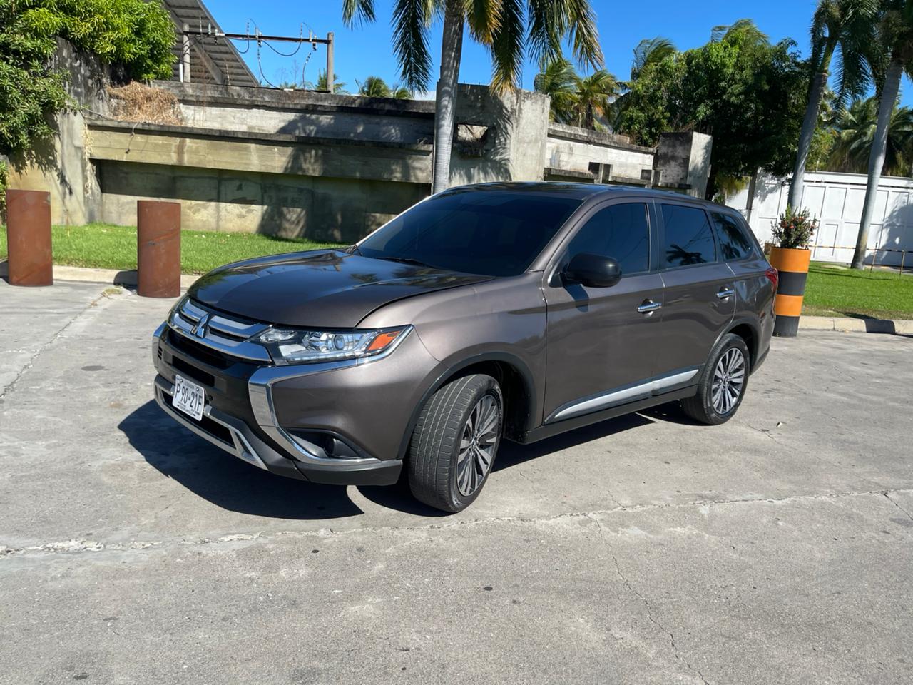 Mitsubishi Outlander 2019